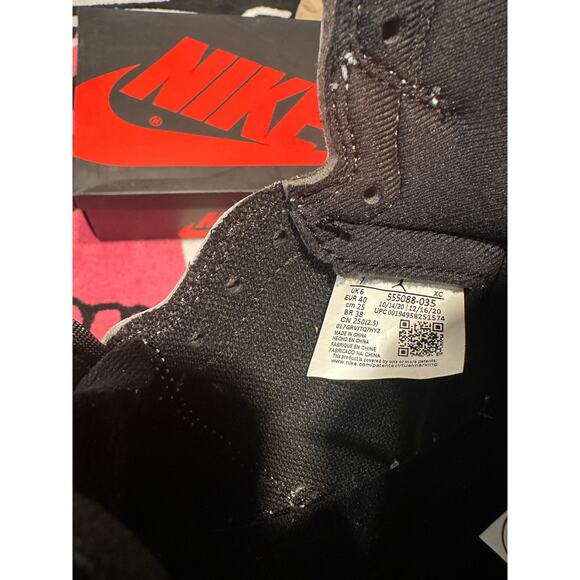 Jordan 1 Retro High Shadow 2.0 - Picture 11 of 11